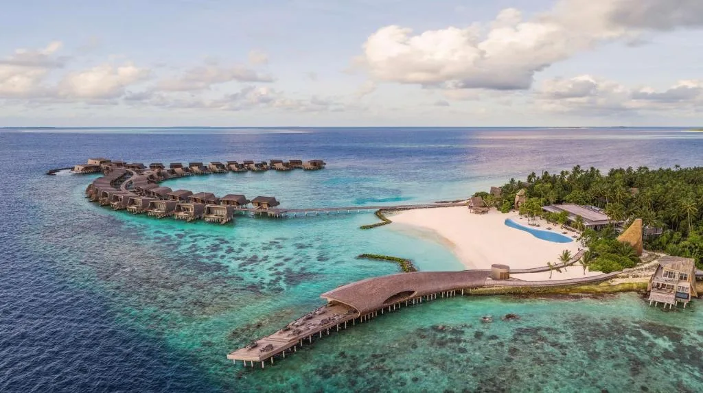 The St. Regis Maldives Vommuli Resort — 2