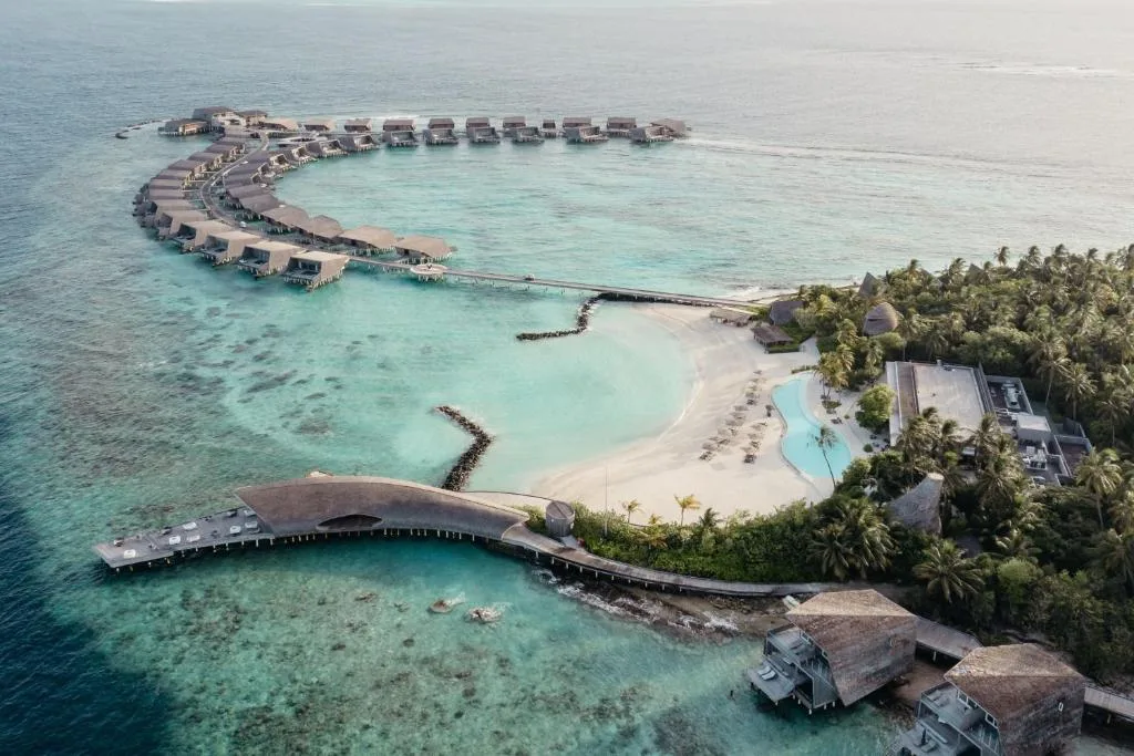 The St. Regis Maldives Vommuli Resort — 5