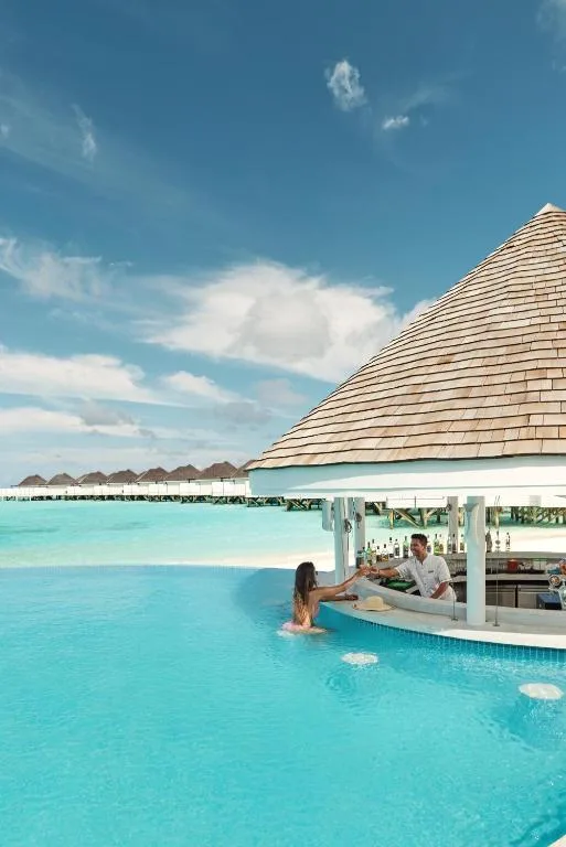 Nova Maldives — 2