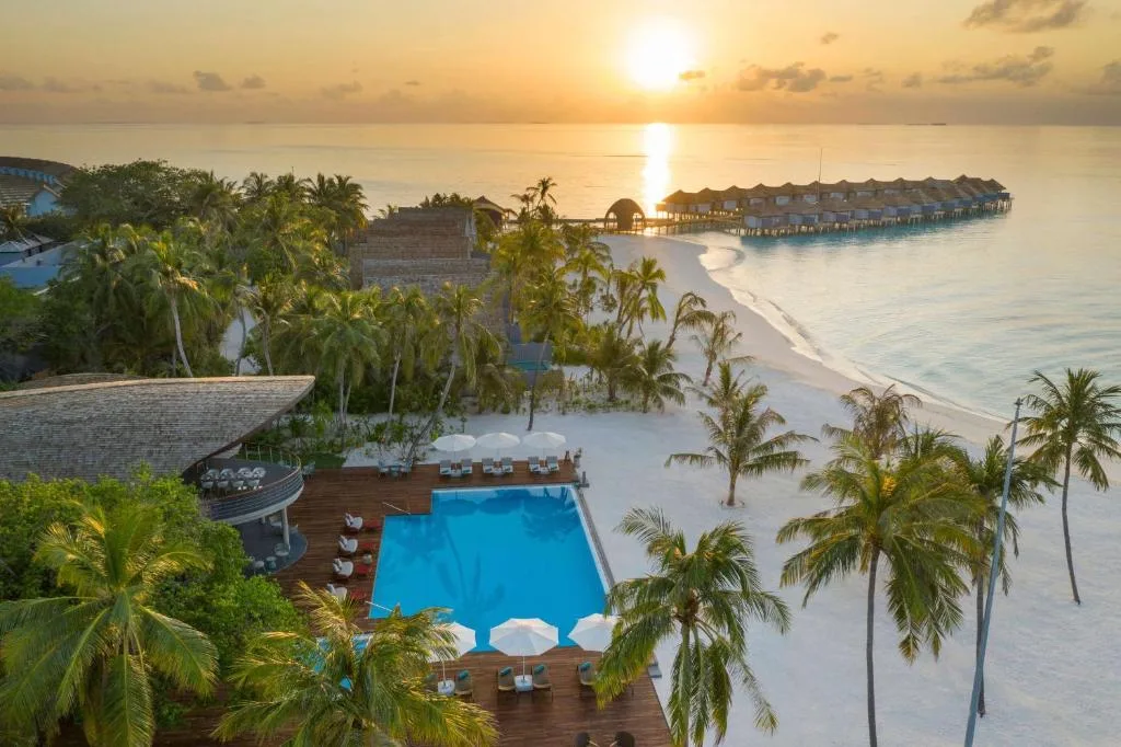 OUTRIGGER Maldives Maafushivaru Resort — 3