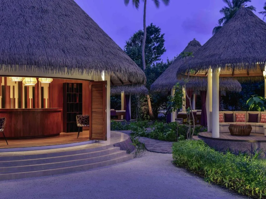 Mercure Maldives Kooddoo - Adults-Only Escape — 5