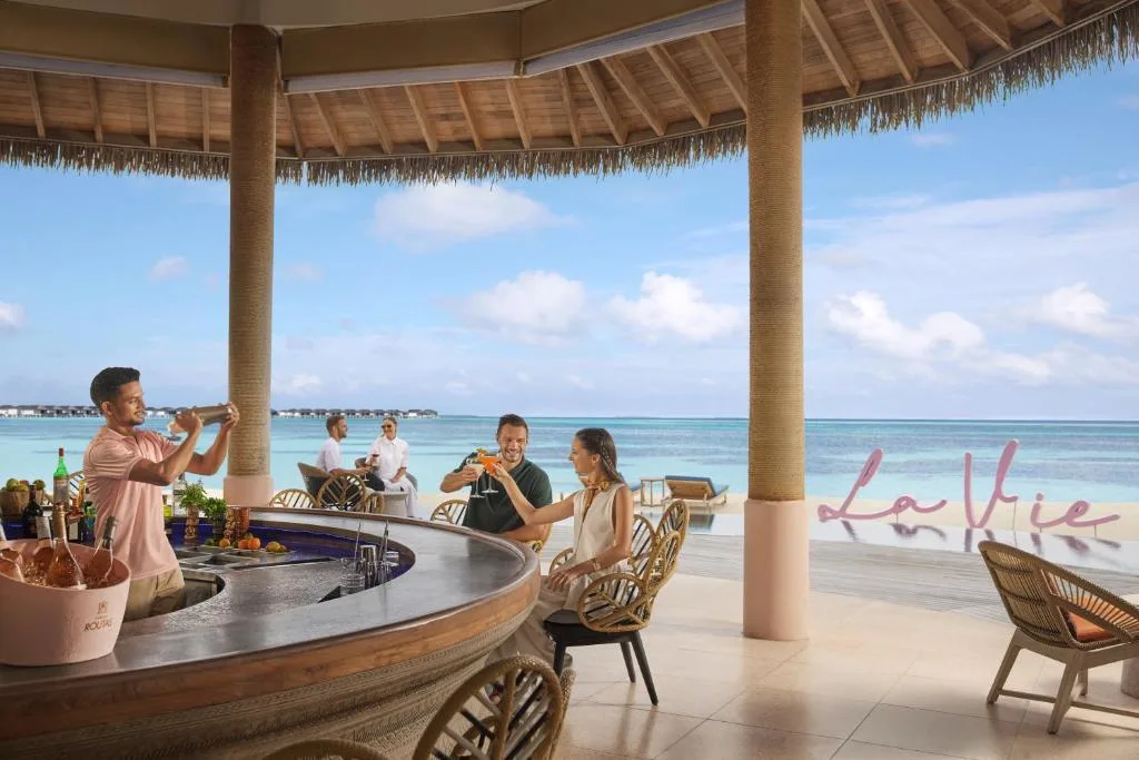 Le Meridien Maldives Resort & Spa — 4