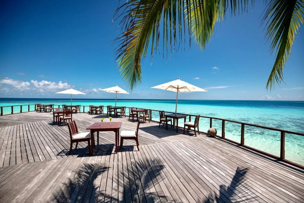 Makunudu Island- An Intimate Hideaway — 5