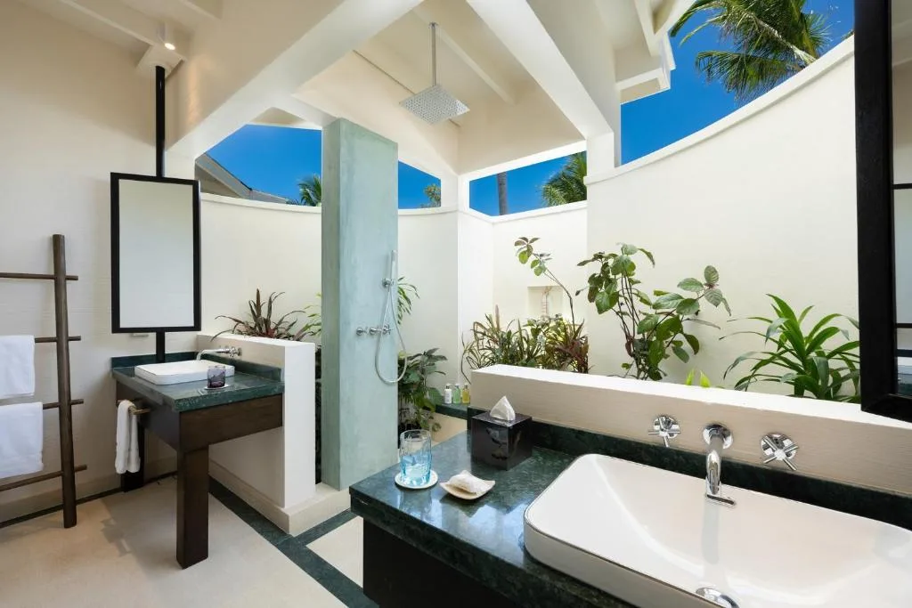OBLU XPERIENCE Ailafushi - All Inclusive with Free Transfers — 3