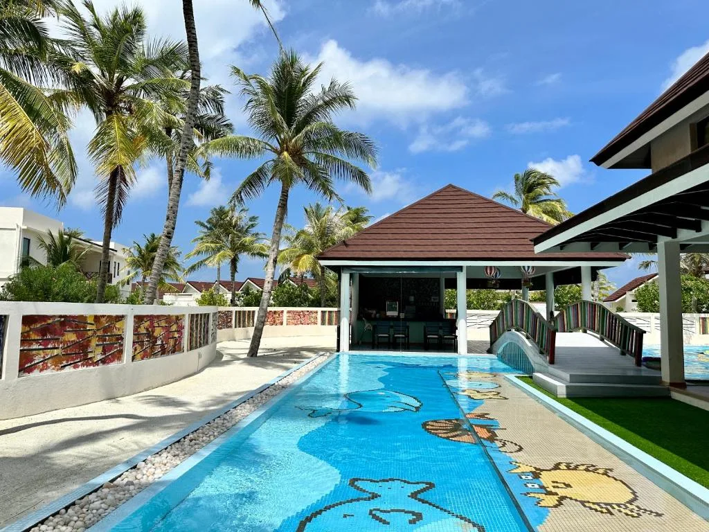 OBLU XPERIENCE Ailafushi - All Inclusive with Free Transfers — 4