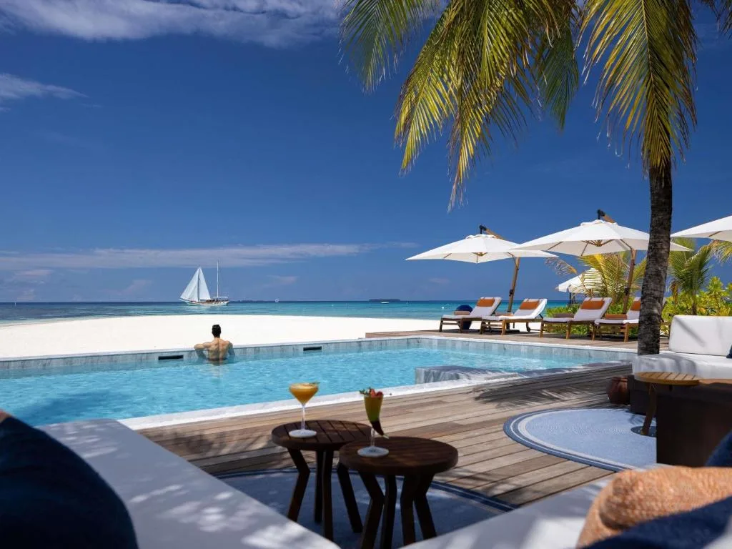 V Villas Maldives at Mirihi - MGallery Collection — 4