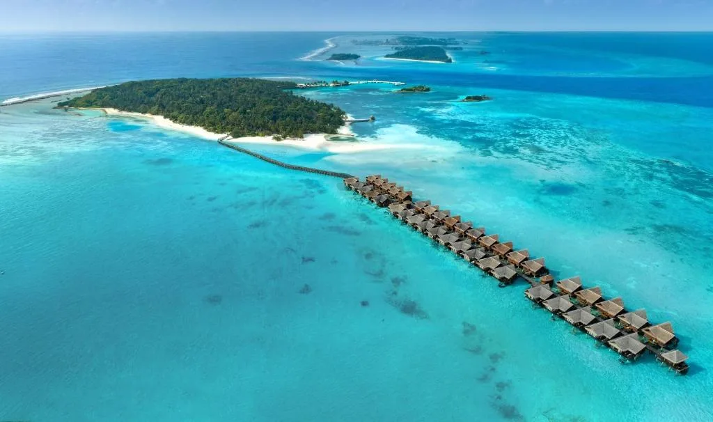 Adaaran Select Huduran Fushi - Free Dine around Premium All Inclusive 24 hours - 30 mins by Speedboat — 3