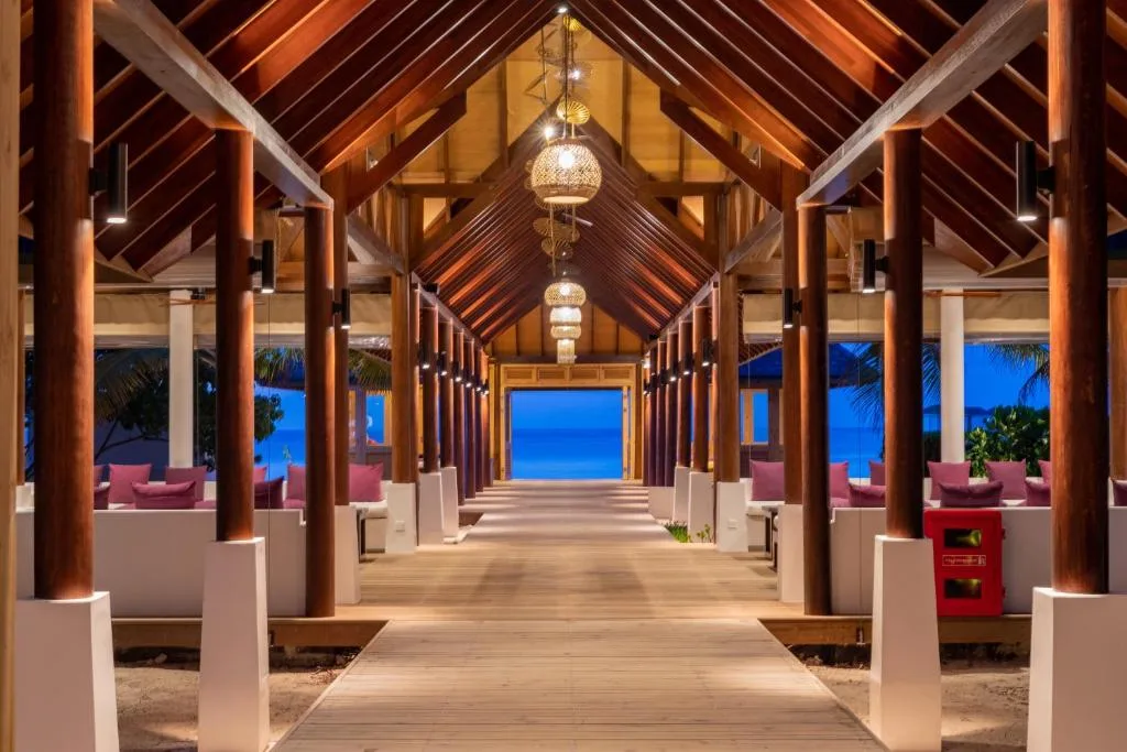 Cinnamon Dhonveli Maldives - Complimentary Speedboat Return for 2 pax on 7 nights or more stays valid to 31 Oct 2026 & up to 2 kids stay free — 4