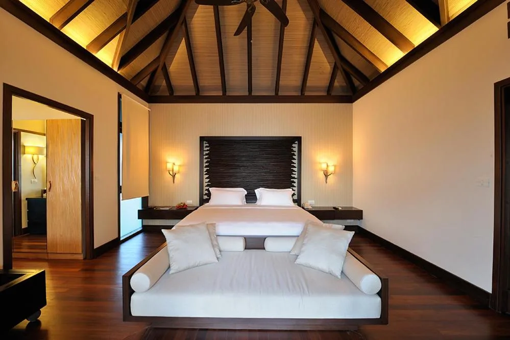 Coco Bodu Hithi - Stay 4 nights or more and enjoy 30 percent off Shared Roundtrip Speedboat, valid for stays until 31st August 2026 — 2