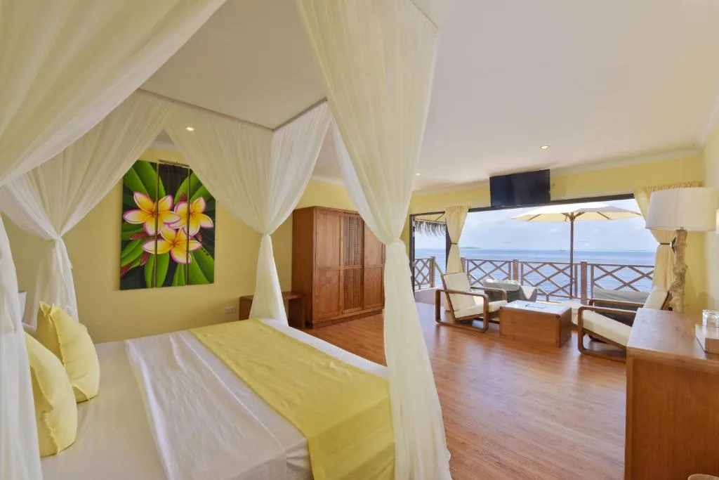 Thulhagiri Island Resort & Spa — 4