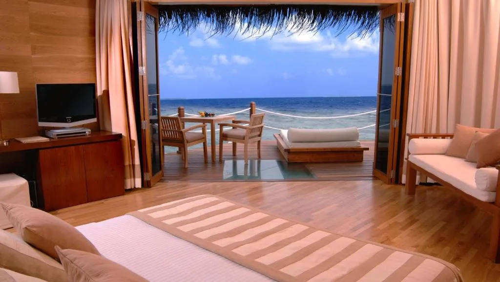 Adaaran Prestige Water Villas - with Dine around Premium All inclusive - 24 hours — 4