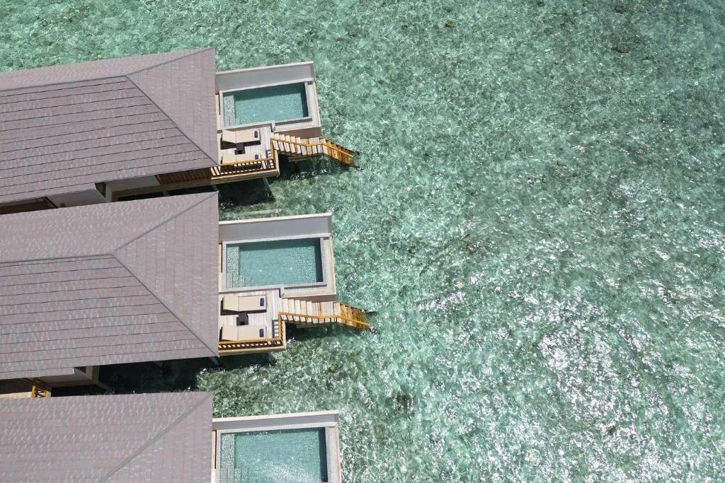 Brennia Kottefaru Maldives — 2