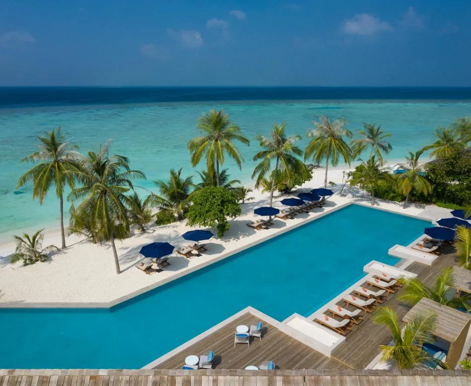 Emerald Faarufushi Resort & Spa - Deluxe All Inclusive — 5