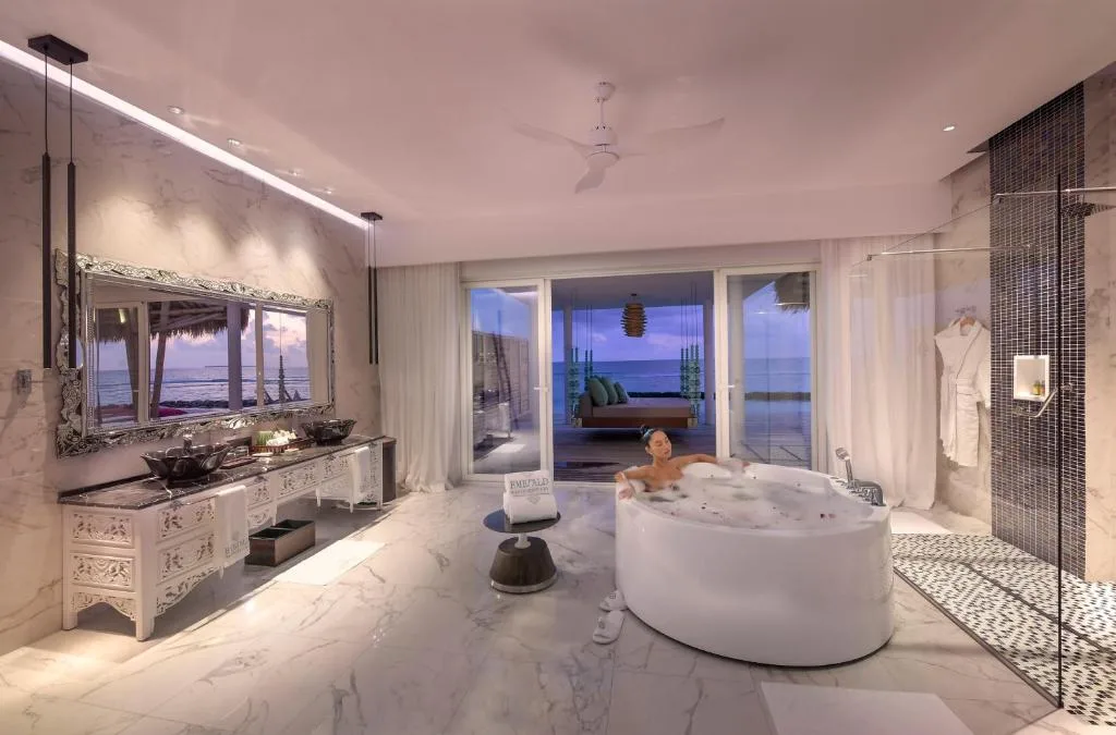 Emerald Maldives Resort & Spa-Deluxe All Inclusive — 2