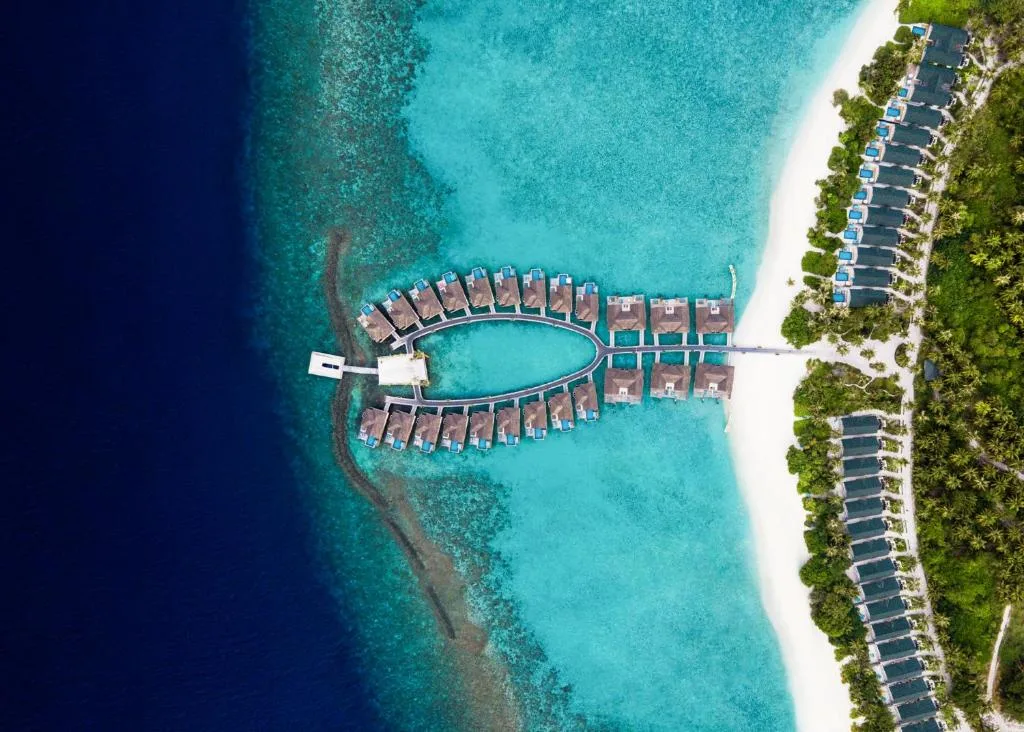 Furaveri Maldives - COMPLIMENTARY ROUND-TRIP SEAPLANE TRANSFER FOR TWO FOR A MINIMUM OF 5 NIGHTS OR MORE FOR STAYS 1ST MAY 2026 TO 23RD DECEMBER 2026