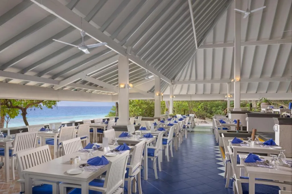Adaaran Club Rannalhi - All Inclusive - 45 Minutes away from Male by Speedboat — 3