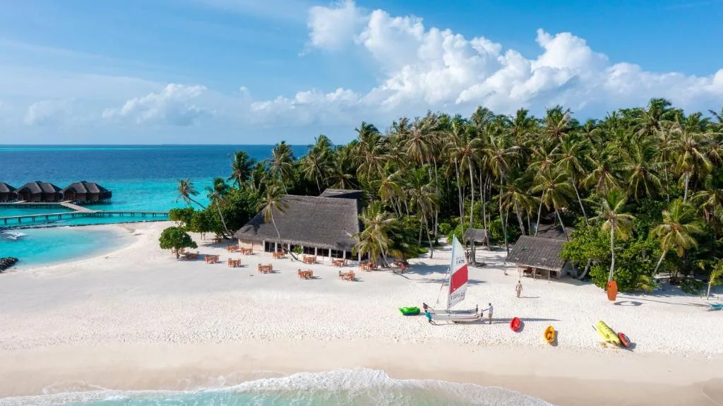 Fihalhohi Maldives — 3