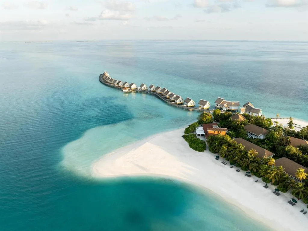 SAii Lagoon Maldives, Curio Collection By Hilton — 5