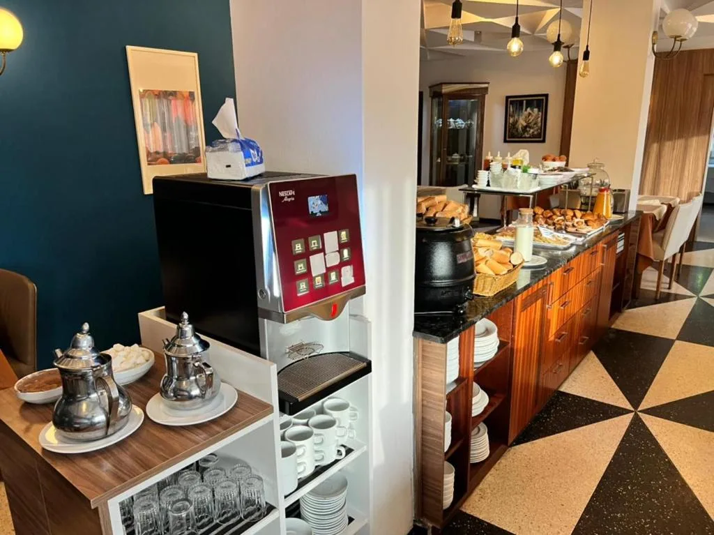 Hotel Aferni — 5