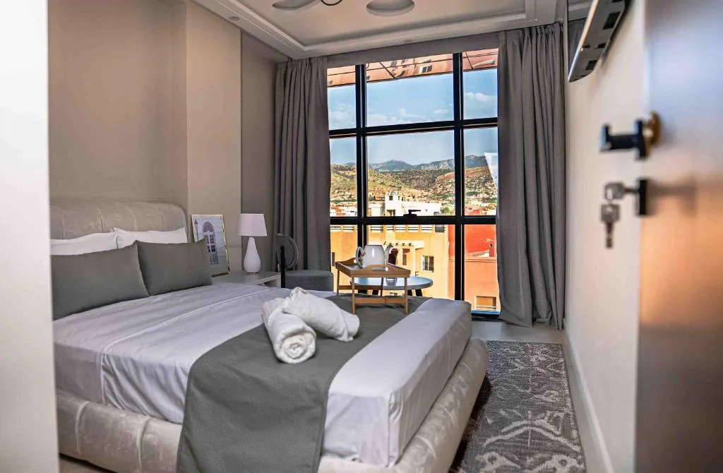 Appart Hôtel Golden Sky Home — 2