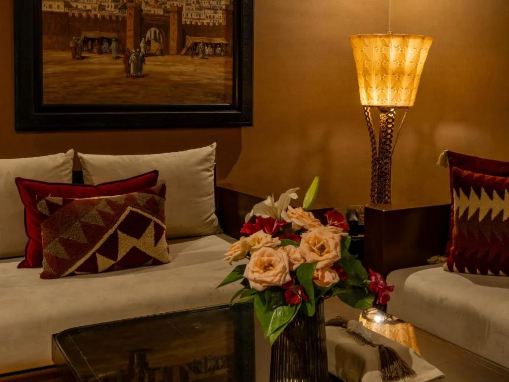 Art Palace Suites & Spa — 5