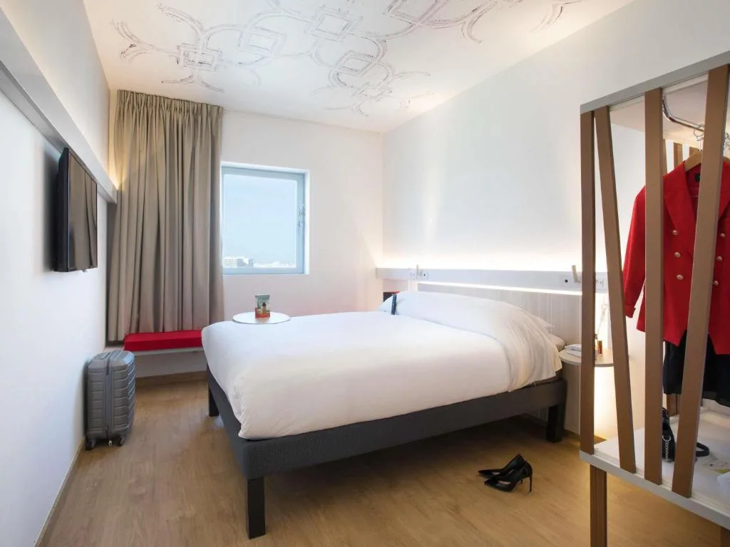 Ibis Abdelmoumen Casa Centre — 5