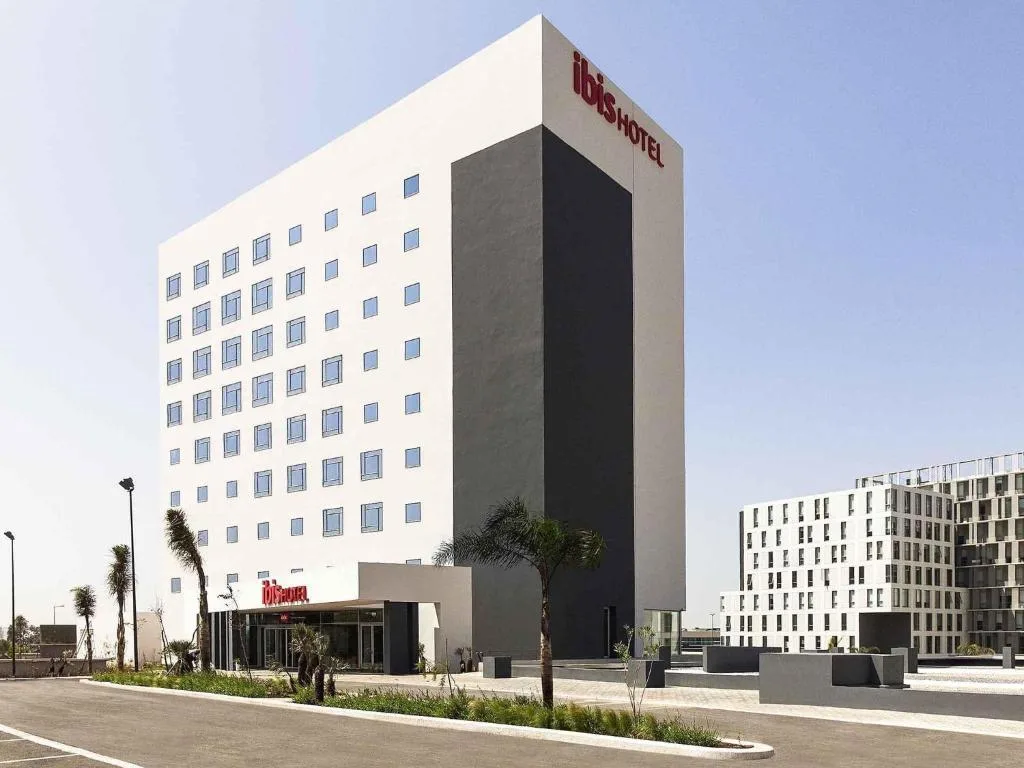Ibis Casanearshore