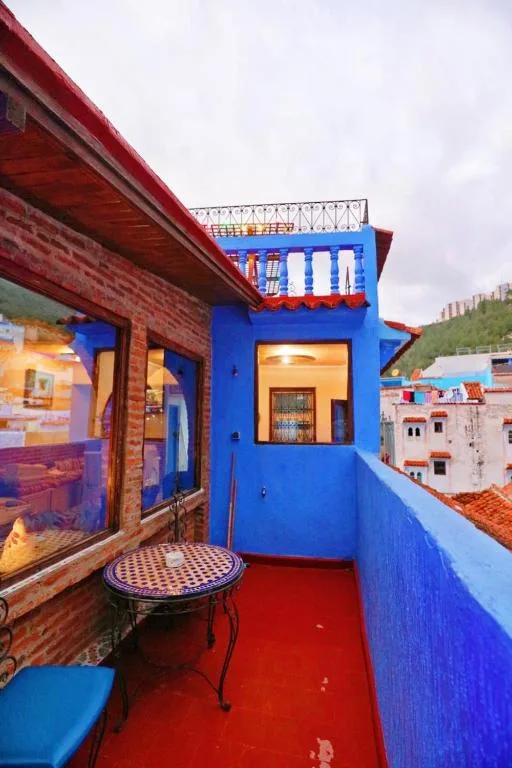 AYMANE ROOFTOP budget panoramic HOTEL — 4