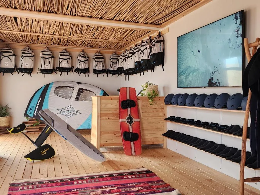 Aluna Dakhla — 5