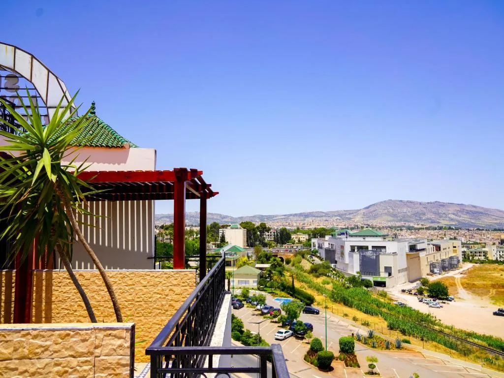 Menzeh Zalagh 2Boutique Hôtel & Sky — 4