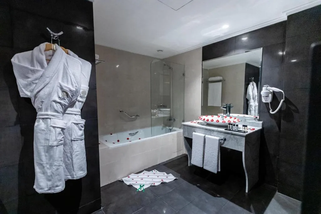 Nour Plazza Hotel — 3