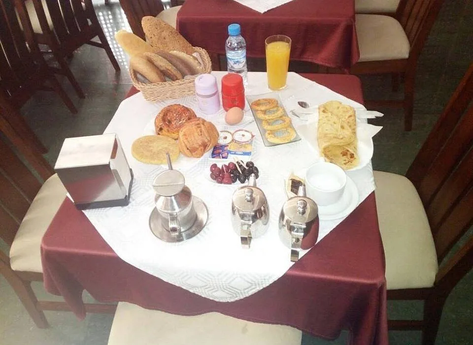Sary's Hotel — 5