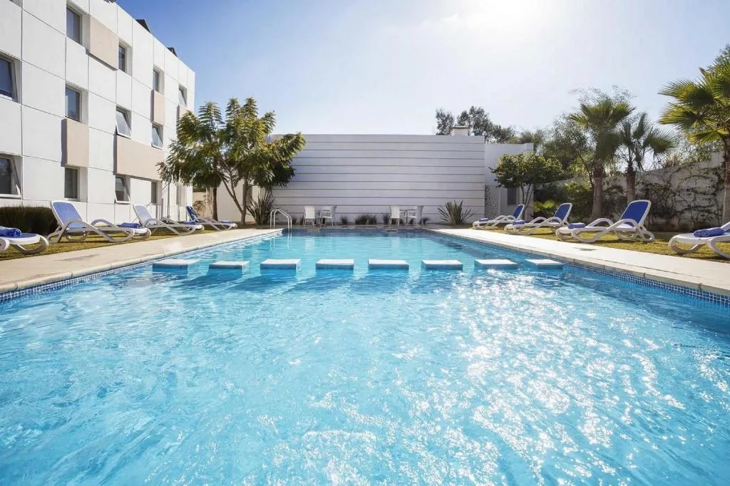 Relax Hotel Kenitra — 4