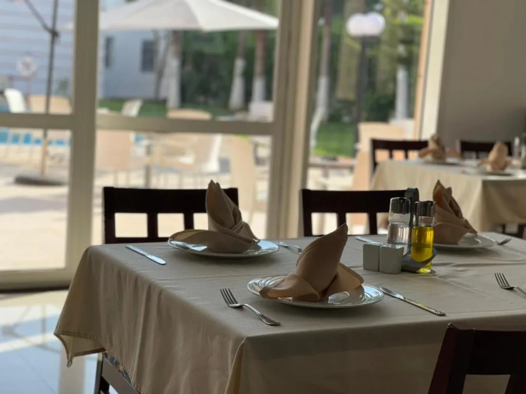 Relax Hotel Kenitra — 5