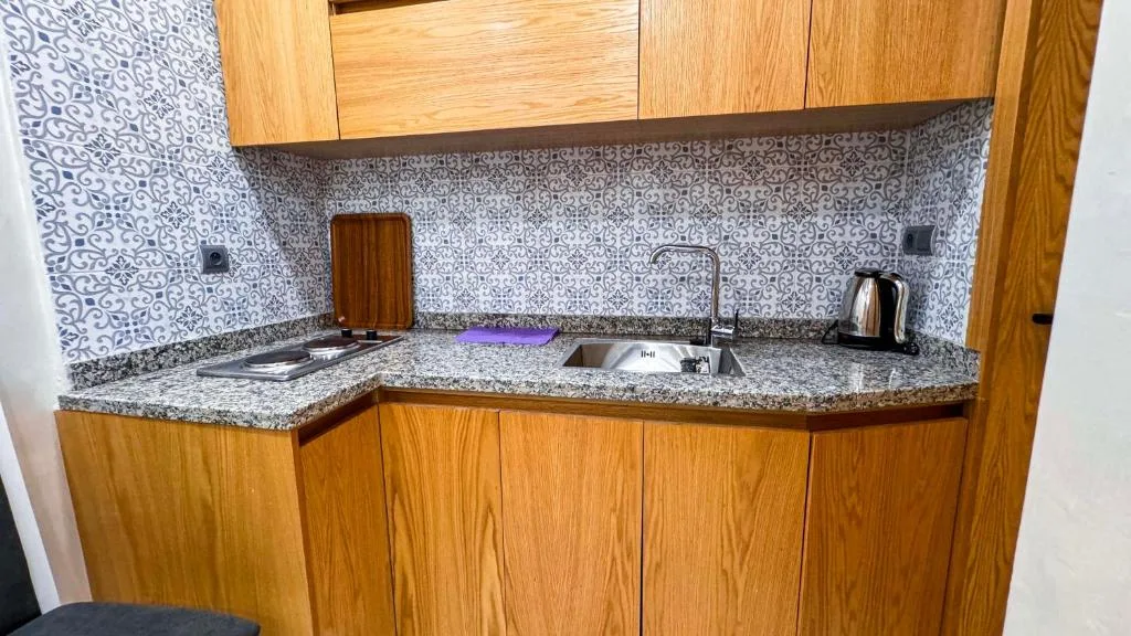 RESIDENCE MH HOTEL — 3