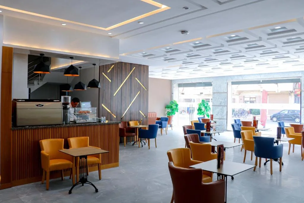RESIDENCE MH HOTEL — 4