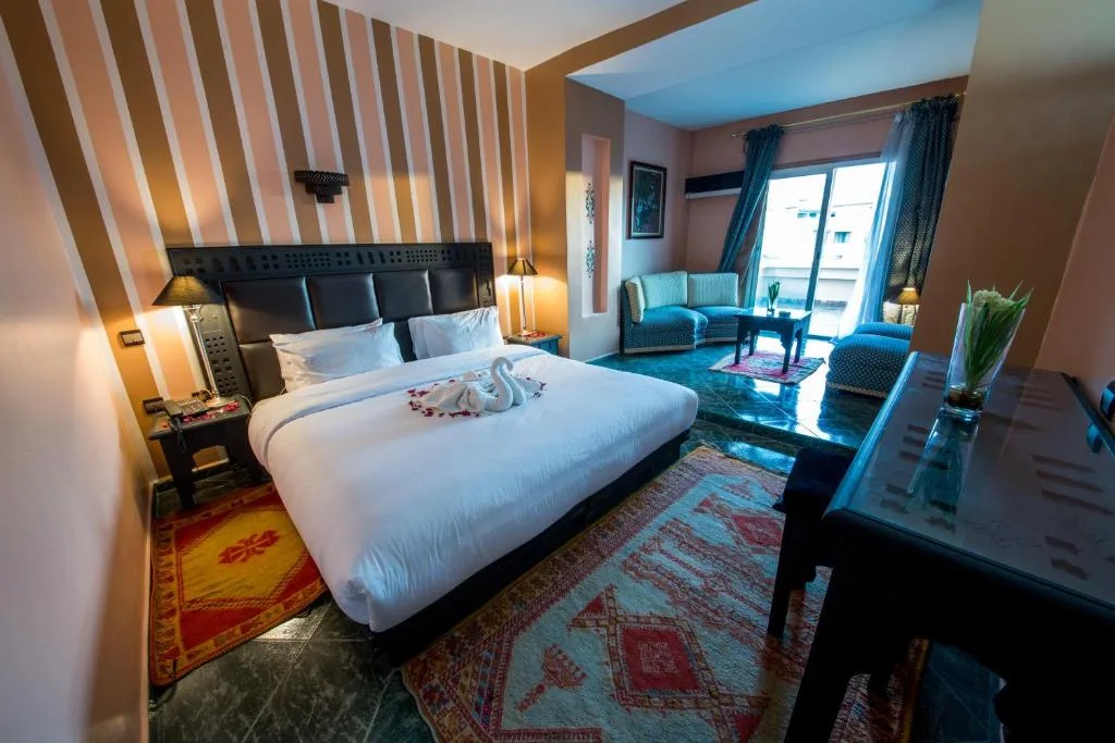 Hotel Akouas — 2