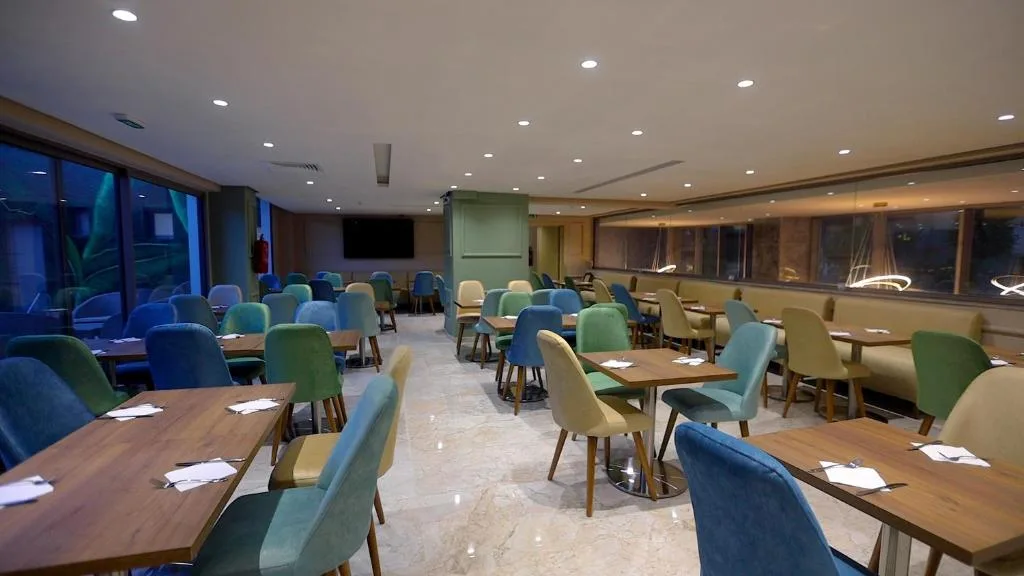 HOTEL BELLE VUE MEKNES — 4