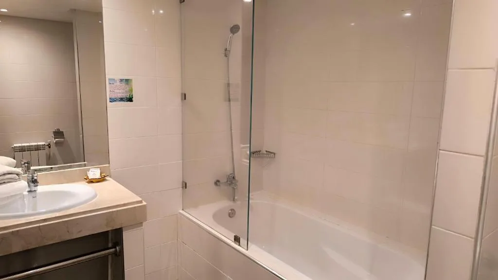 Hotel Swani — 3