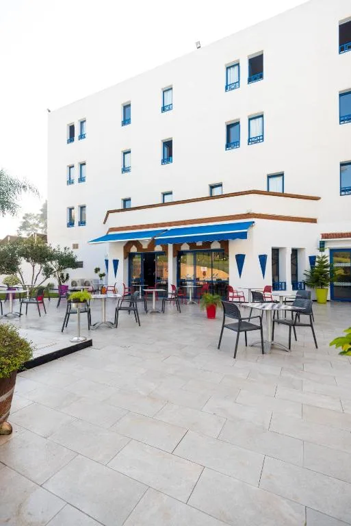 Ibis Meknès — 5