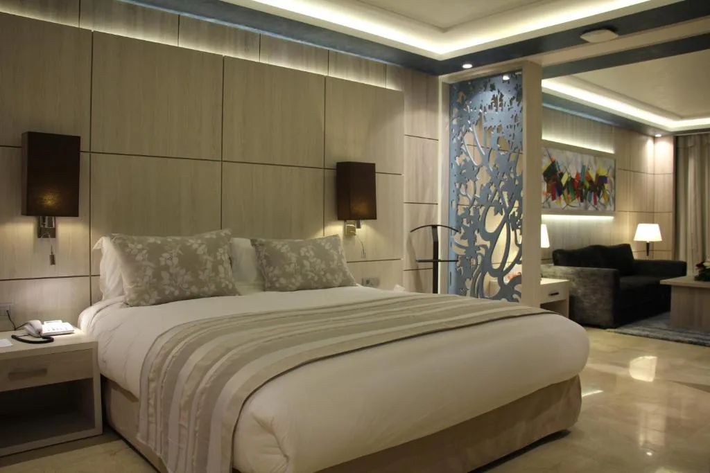 Zaki Hotel — 2