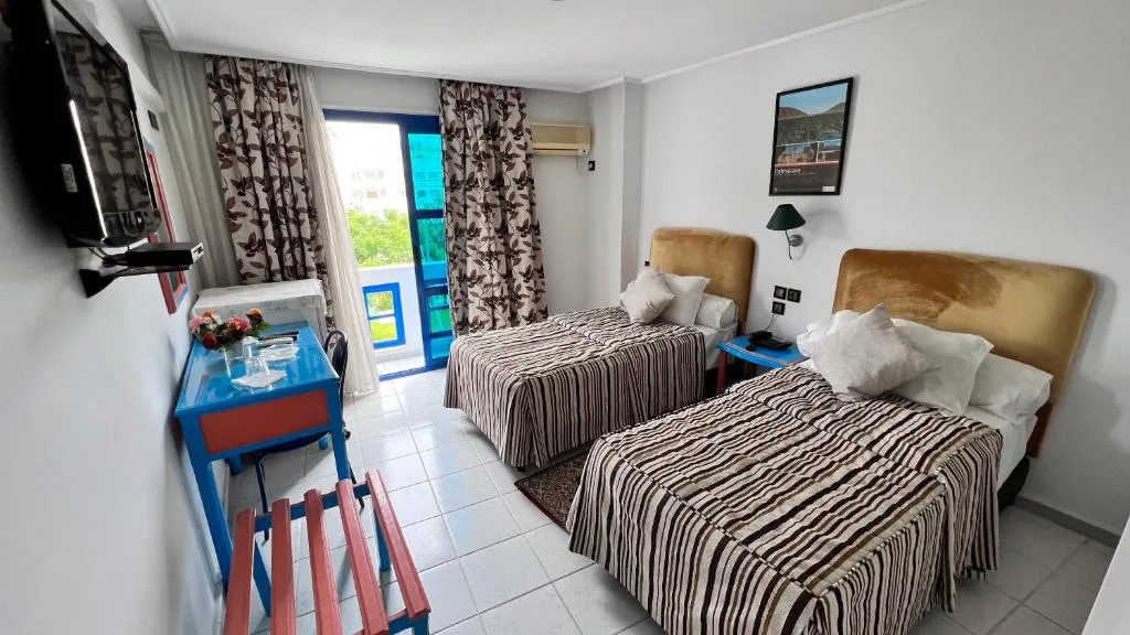 Hotel Annakhil — 2