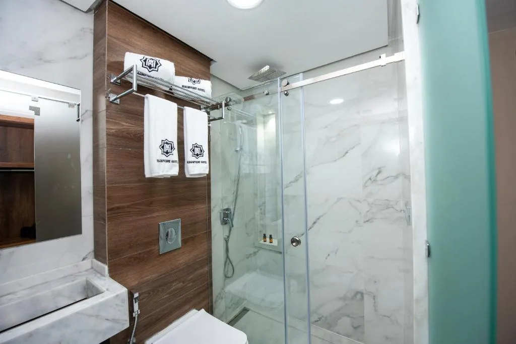 MAGNIFIQUE HOTEL — 3