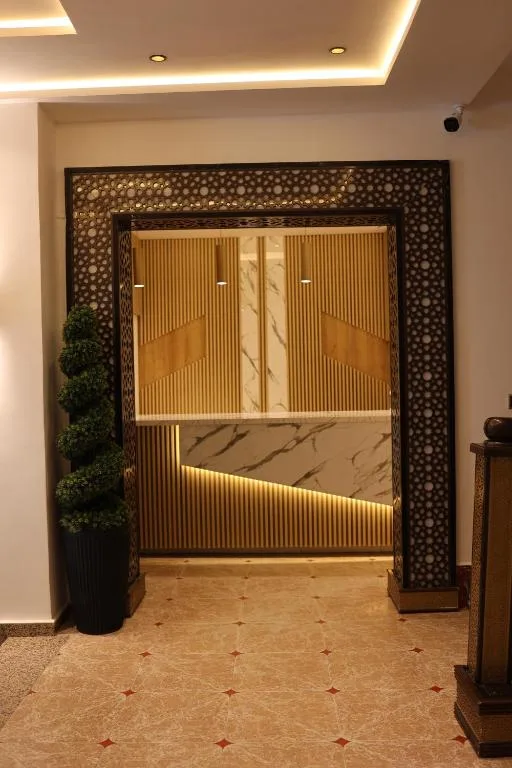 Hôtel Des Lilas — 3