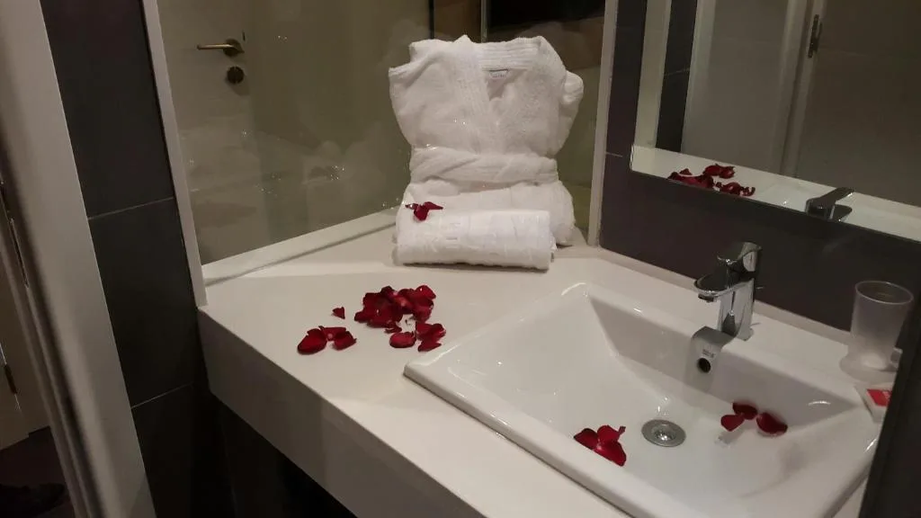 Relax Hôtel Oujda — 3