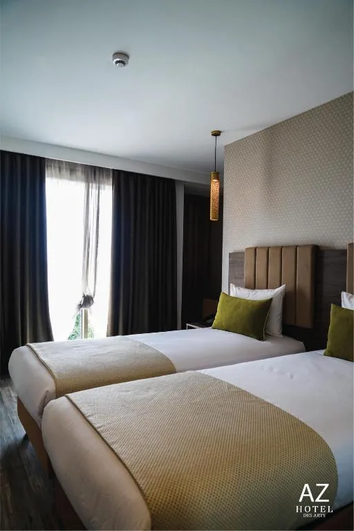 AZ hôtel des arts — 5