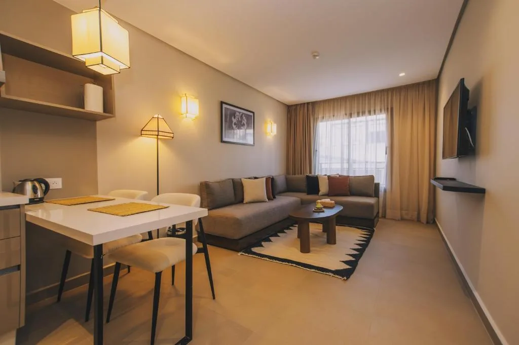 Dally Apart Hotel — 5