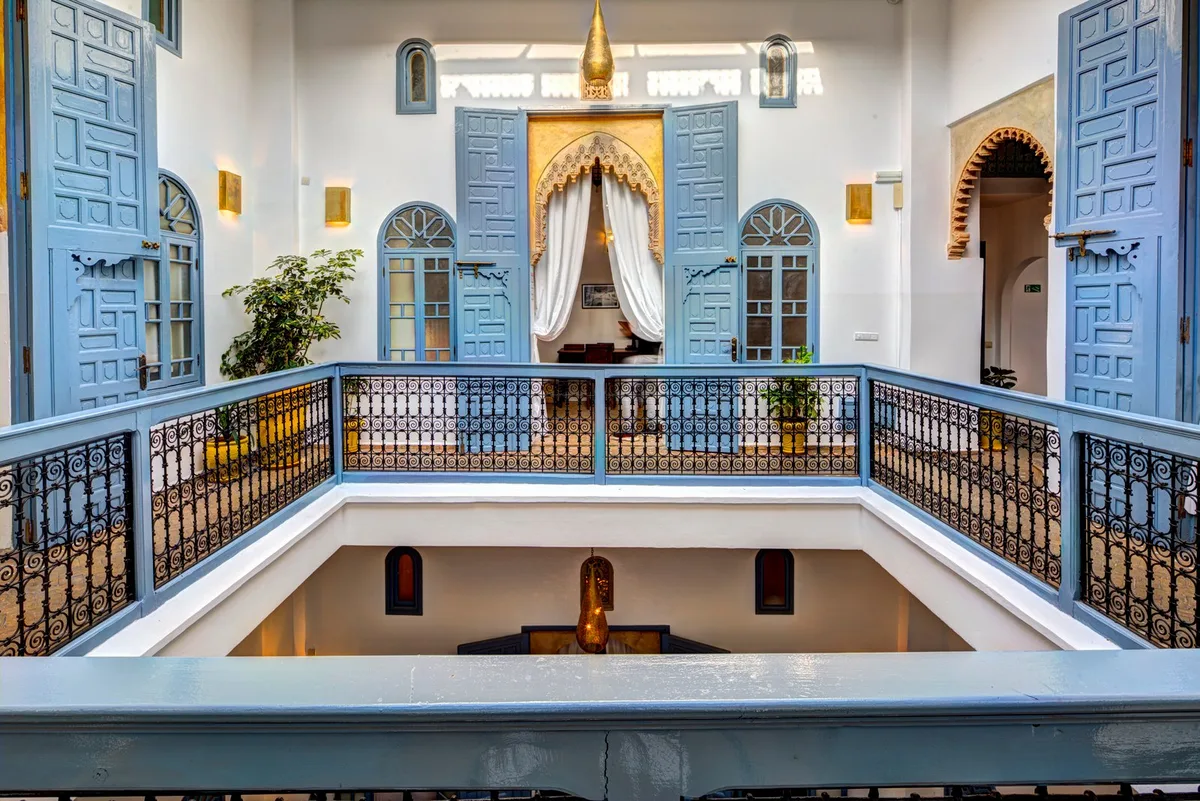 Riad Amaris — 2