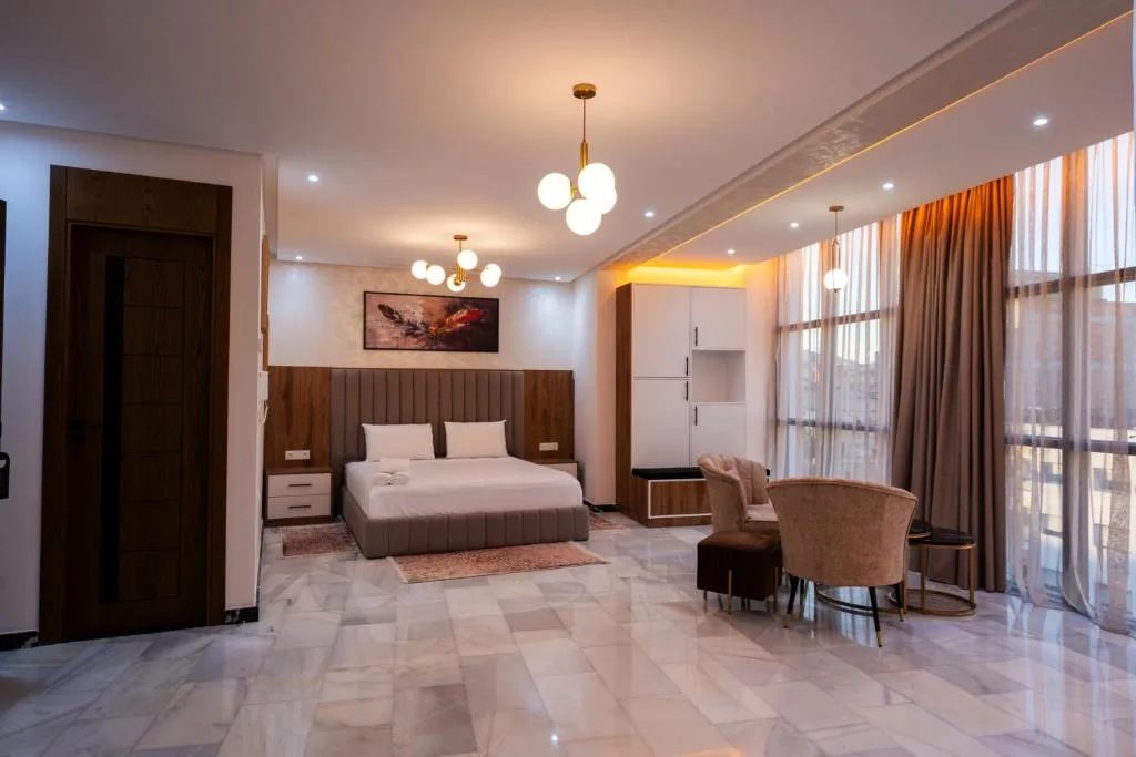 IMMOKA SUITEs — 2