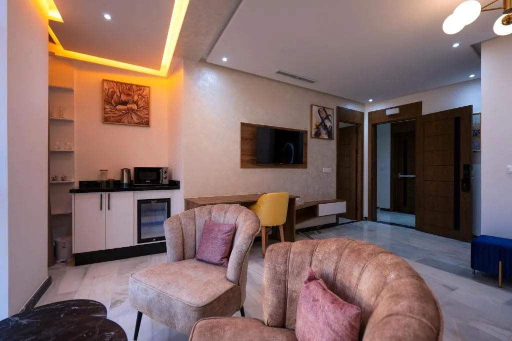 IMMOKA SUITEs — 4